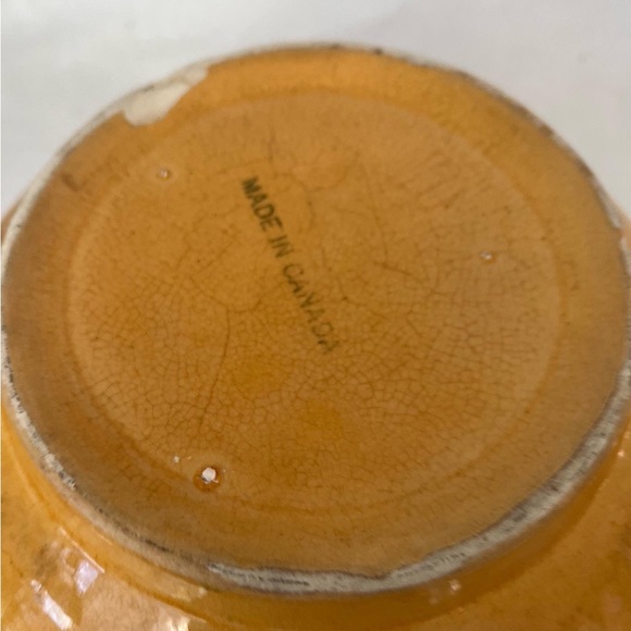 antique canadian made mixing bowl - Picture 8 of 10